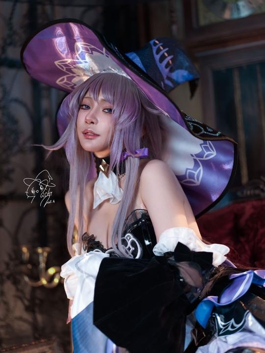Machi cosplay:一个画师下场做 Cosplay,到底有多可怕 Machi cosplay:一个画师下场做 Cosplay,到底有多可怕
